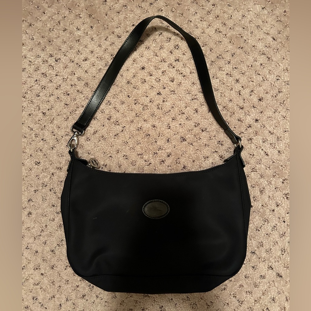 Black Longchamp Shoulder bag with silver hardware